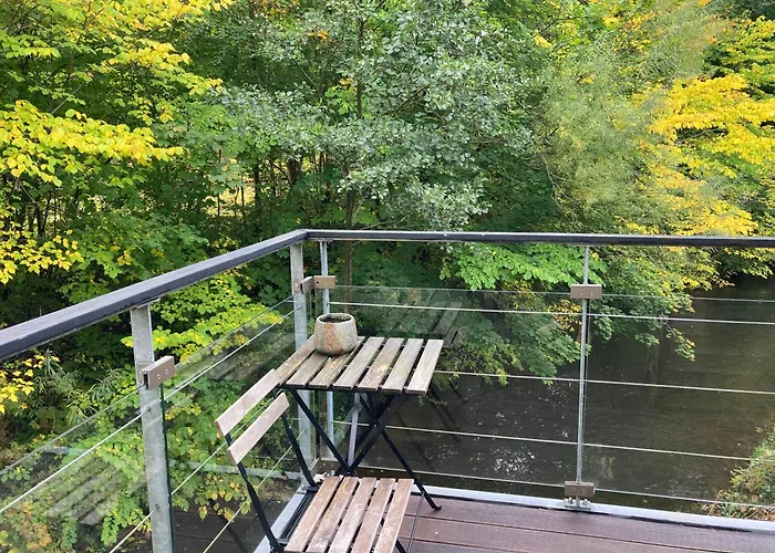 Riverview With Private Balcony And Free Parking